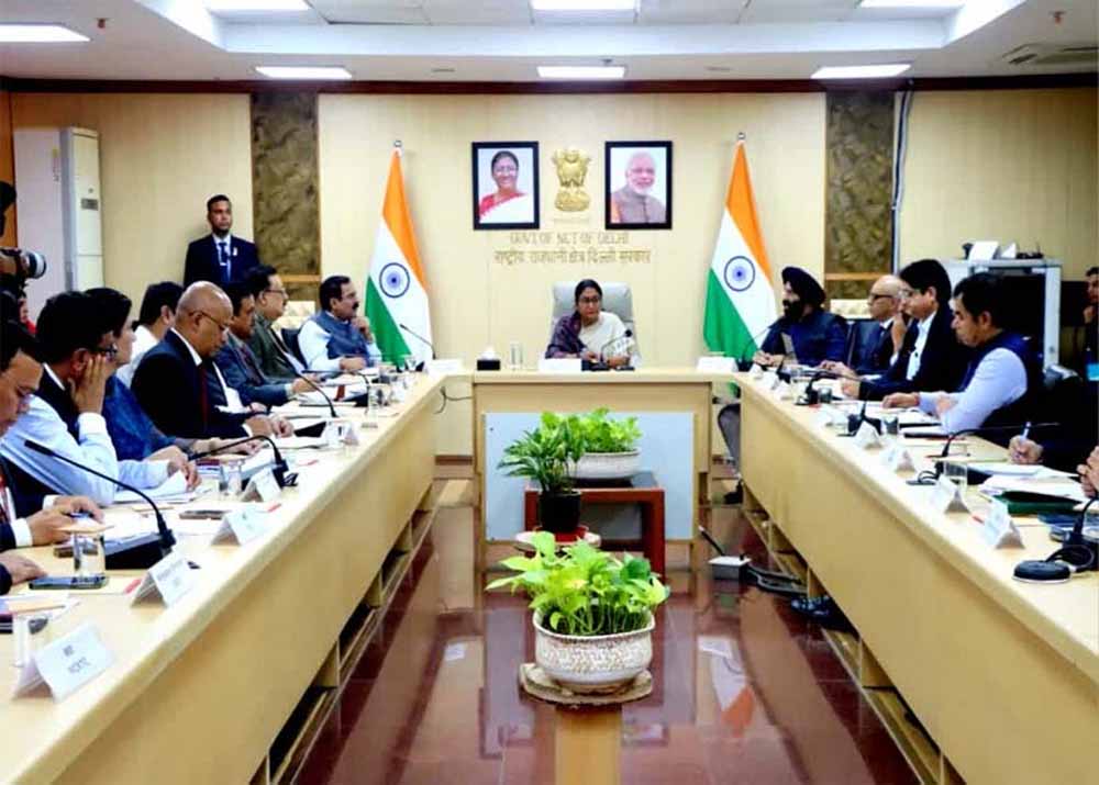 बिना नोटिस कार्रवाई: दिल्ली में प्रदूषण फैक्ट्रियों पर शिकंजा