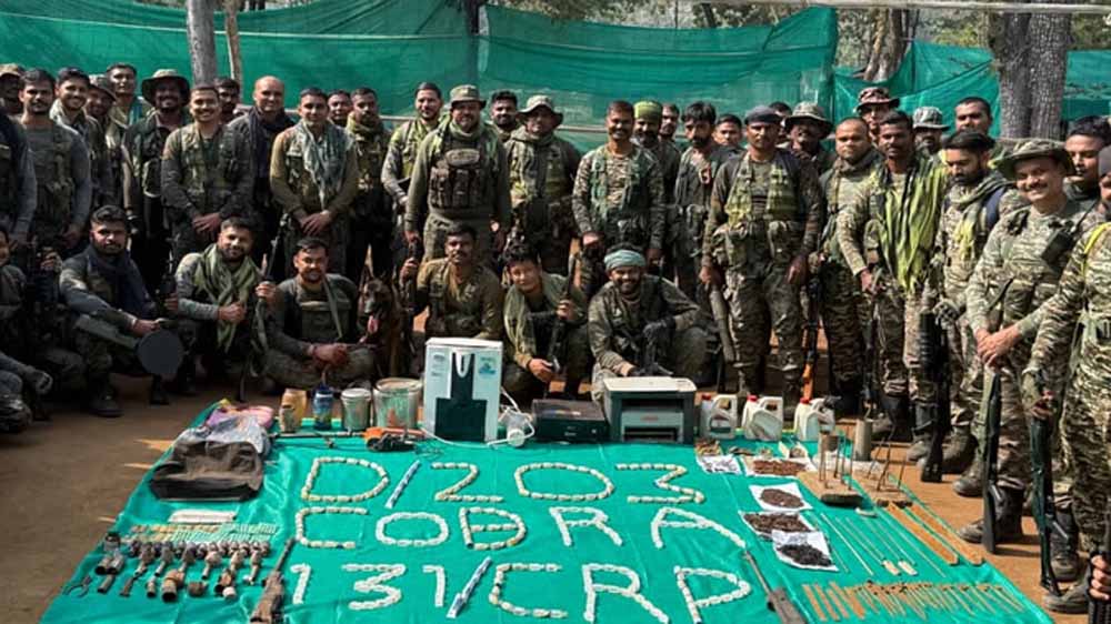 नक्सल मोर्चे पर झटका: सुकमा में सुरक्षाबलों ने हथियार, IED और विस्फोटक सामग्री पकड़ी