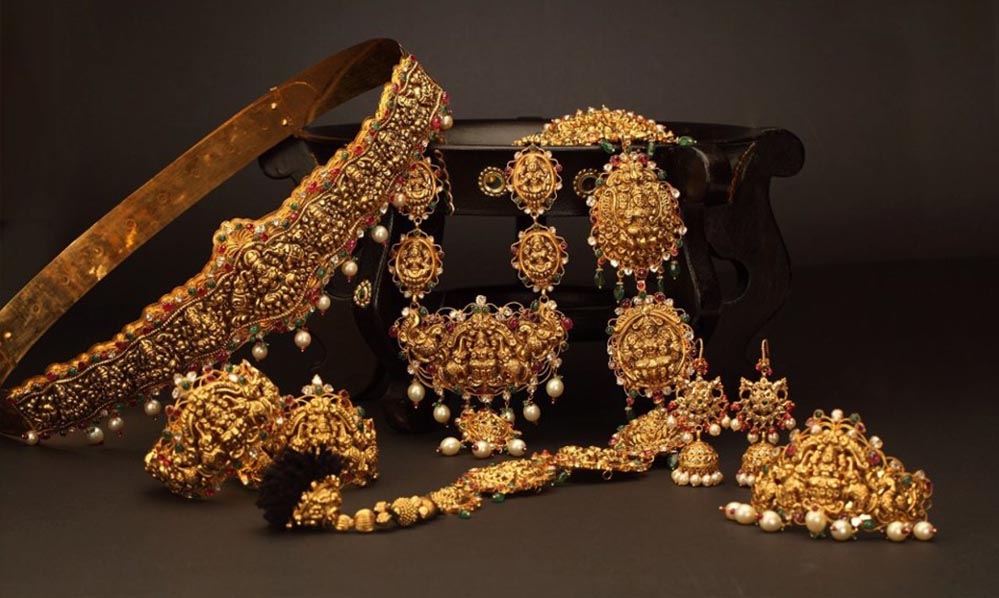 गोल्ड और चांदी की ताजा कीमतें: 11 दिसंबर के 10 ग्राम सोने का रेट, 18K, 22K और 24K सोने का लेटेस्ट रेट आपके शहर में