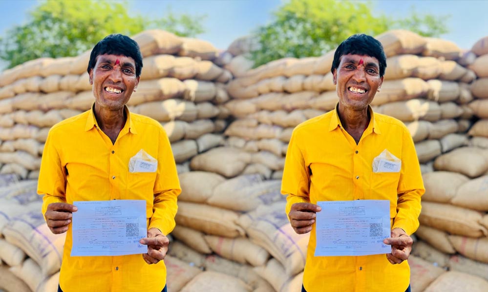 रायपुर: धान खरीदी केंद्रों में पारदर्शी व्यवस्था, किसान आसानी से बेच रहे हैं अपना धान