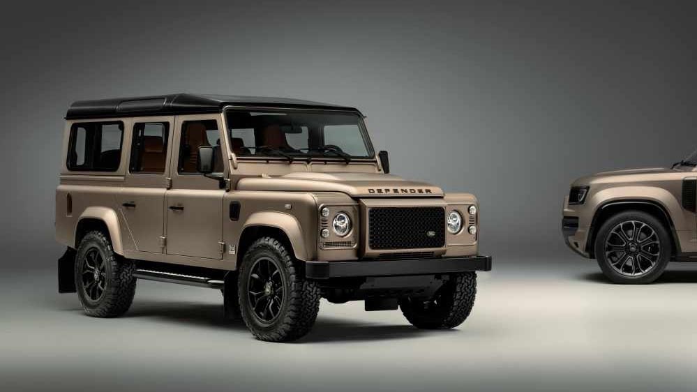 Land Rover Classic ने Defender V8 में Octa से प्रेरित अपडेशन किया, पेश किया रीमास्टर्ड Classic Defender