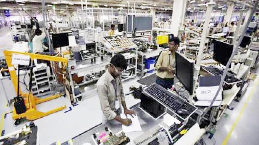 मोहन सरकार के दो साल: 2025 में मध्य प्रदेश में ₹8 लाख करोड़ के उद्योग, जानें क्या रही खासियत