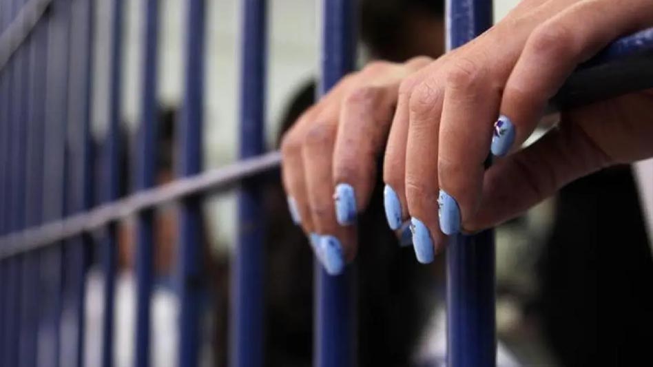 महिला अपराधियों की संख्या में वृद्धि, जानिए दुनिया भर के जेलों में कितनी महिलाएं बंद हैं