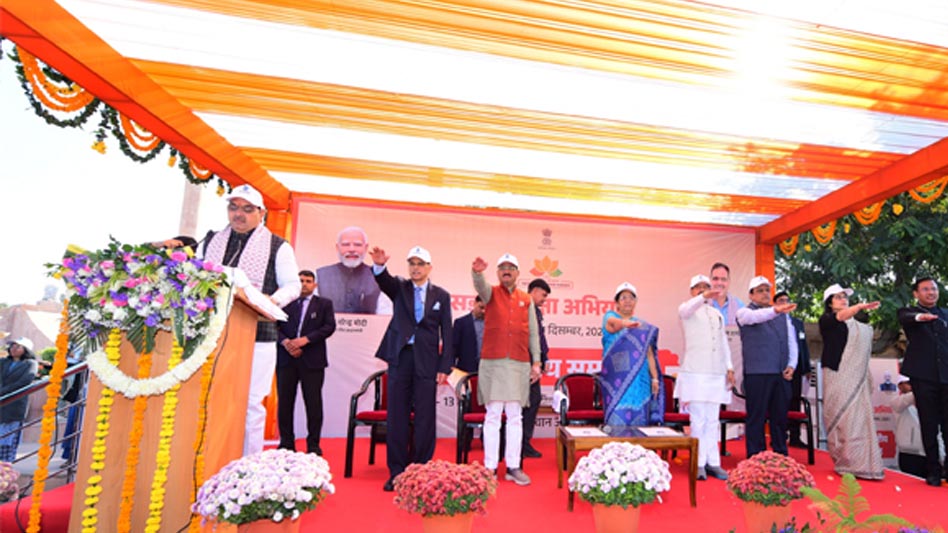 सड़क सुरक्षा को लेकर सीएम भजनलाल शर्मा ने आम जनता से लिया शपथ