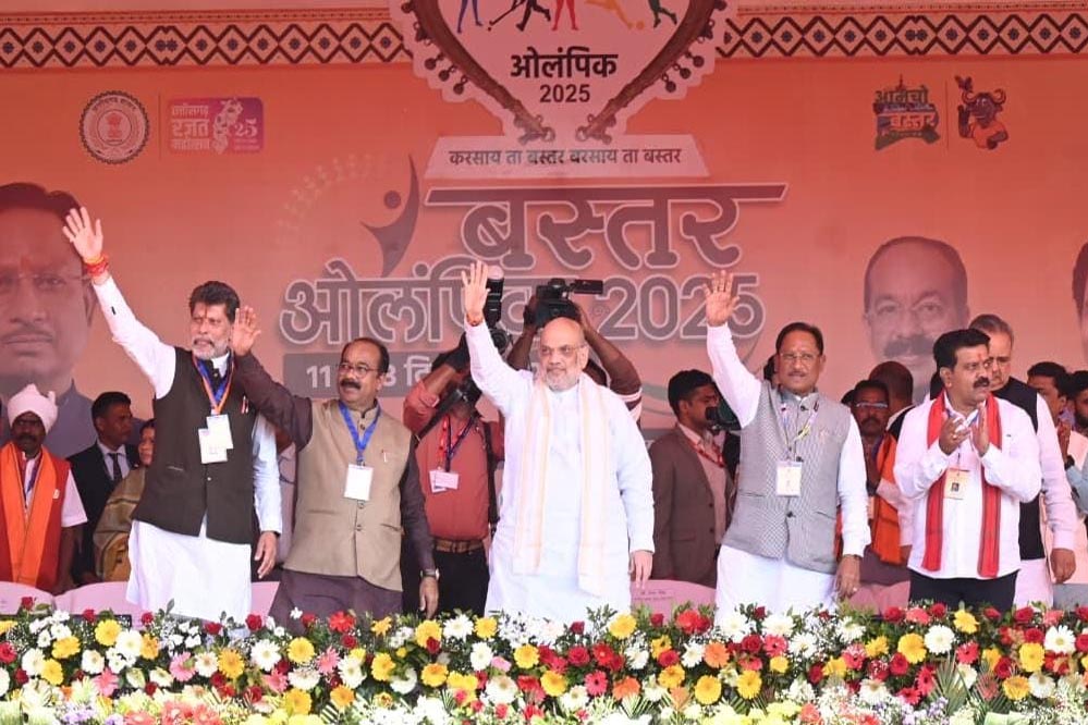 बस्तर सहित पूरे भारत से नक्सलवाद 31 मार्च 2026 तक खत्म हो जायेगा- अमित शाह