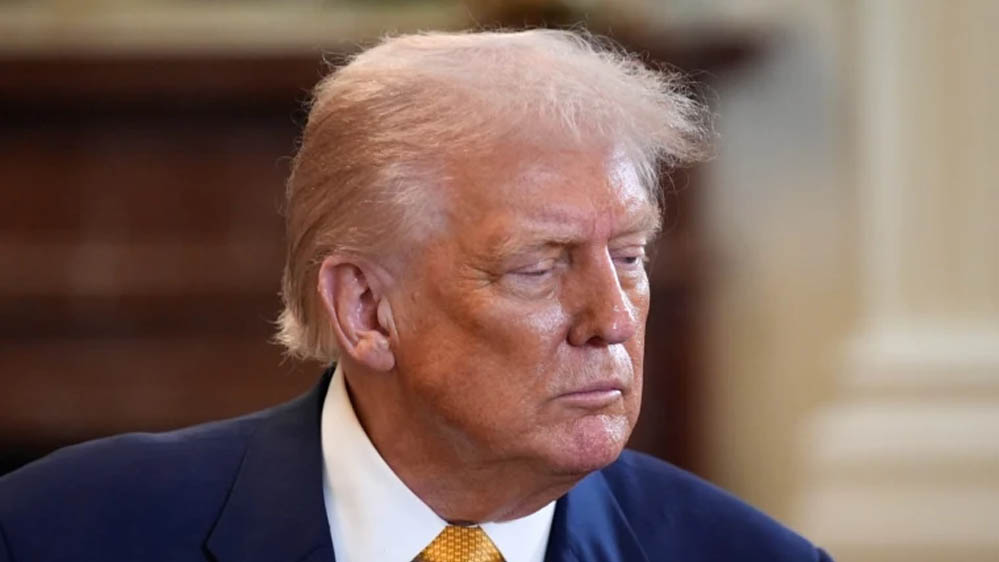 एपस्टीन फाइल्स में राष्ट्रपति ट्रंप पर गंभीर आरोप, अमेरिकी DOJ ने दावों को बताया निराधार