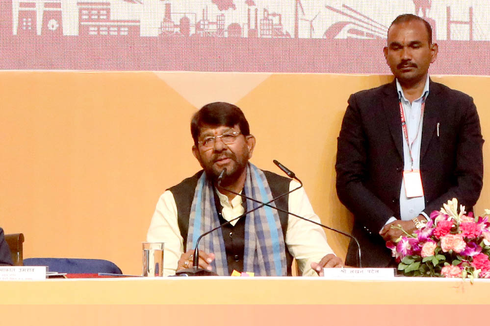 सुनियोजित रणनीति अपनाते हुए किये जा रहे हैं नवाचार- राज्यमंत्री पटेल