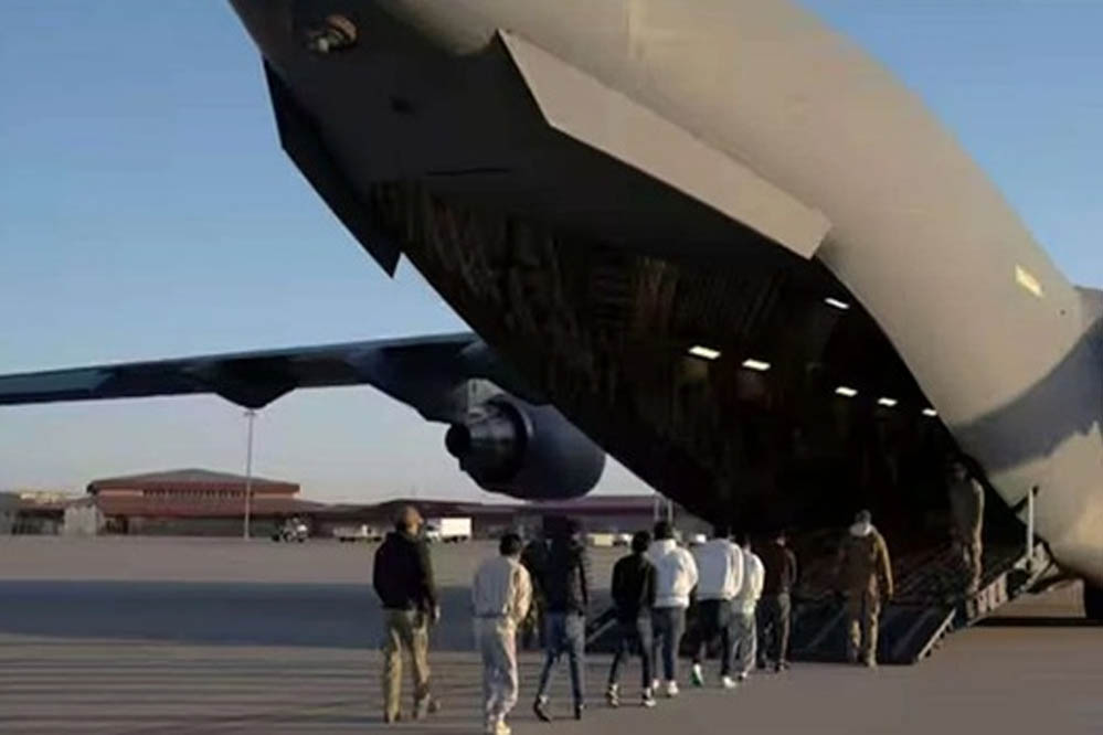 अमेरिका को पीछे छोड़ा, इस मुस्लिम देश ने 2025 में निकाले सबसे ज्यादा भारतीय