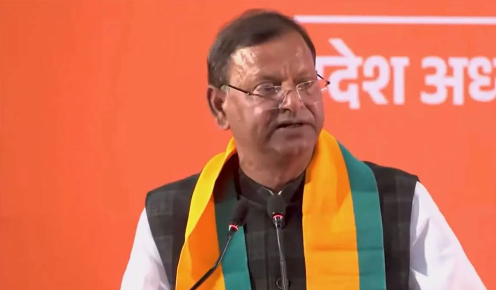 पंकज चौधरी का दांव, यूपी में BJP के सबसे कमजोर किले को मजबूत करने की कोशिश