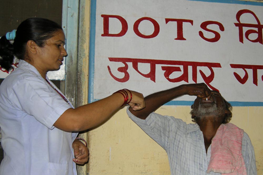 MP में 76 हजार टीबी केस सामने आए, 2025 का लक्ष्य कमजोर; इंदौर में 1,833 मौतों ने बढ़ाई चिंता