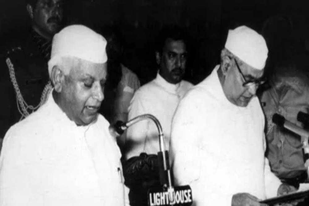 यूपी में 75 साल में 21 मुख्यमंत्री बने, ब्राह्मणों का 6 बार शासन, 32 साल से सियासी वनवास में कौन?