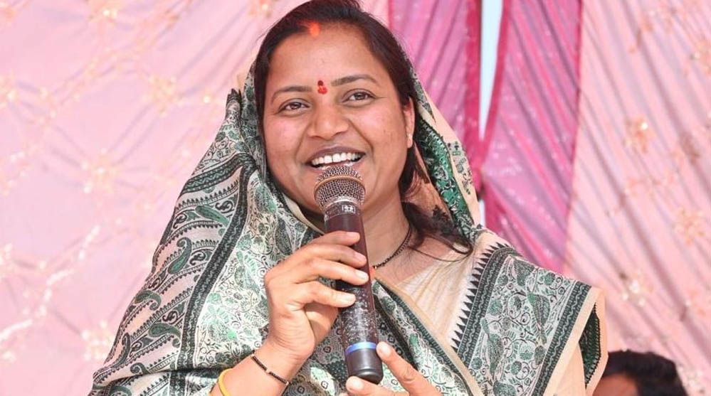 श्रीमती लक्ष्मी राजवाड़े की पहल से रायपुर में 33 सड़क परियोजनाओं को स्वीकृति