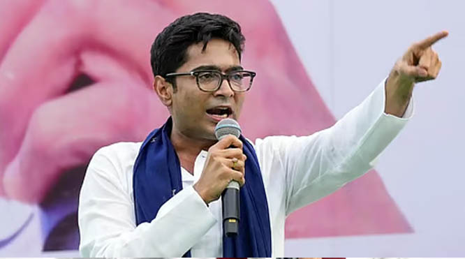 SIR मीटिंग में अभिषेक बनर्जी का हंगामा, CEC से हुई तीखी बहस