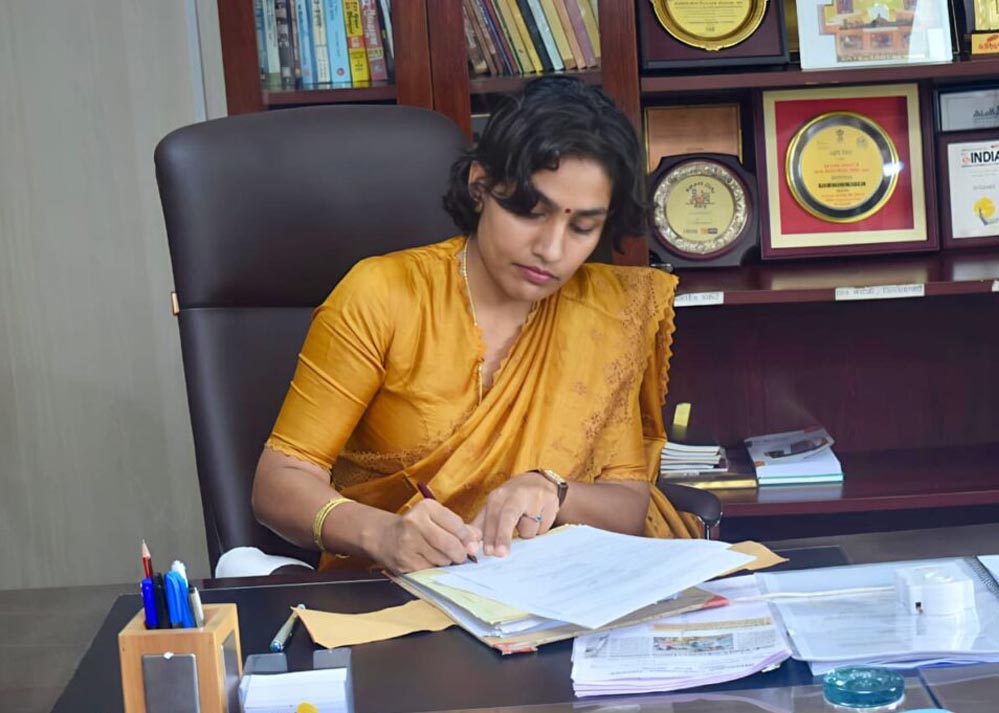 काम की जानकारी न देने वाले इंजीनियर्स अब SIR के काम में मदद करेंगे, कमिश्नर ने शुरू की नई पहल