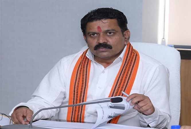 डिप्टी सीएम शर्मा का कांग्रेस पर तंज: 100 से 125 दिन रोजगार देने की योजना, फिर कांग्रेस को आपत्ति किस बात की?