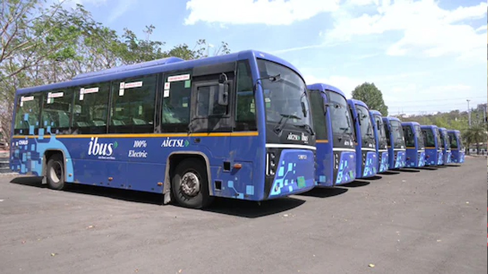 परिवहन मंत्री का बड़ा ऐलान: इलेक्ट्रिक बसों का विस्तार, देश के सभी जिलों में पहुंचेंगी बसें