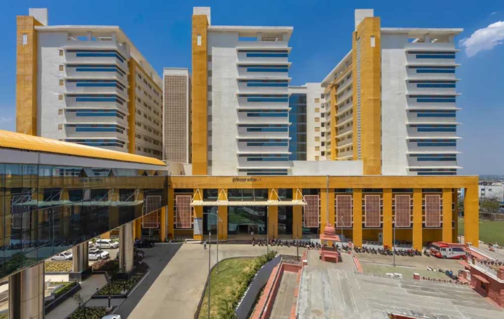 भोपाल में मर्चुरी के बाहर मिले दो नवजातों के अधजले शव, नाल नहीं कटी, पुलिस ने शुरू की जांच