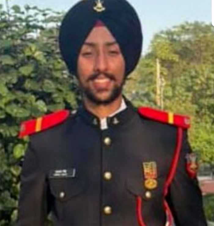 चार पीढ़ियों की शहादत और सेवा की कहानी, अब सरताज सिंह ने थामा लेफ्टिनेंट का पद