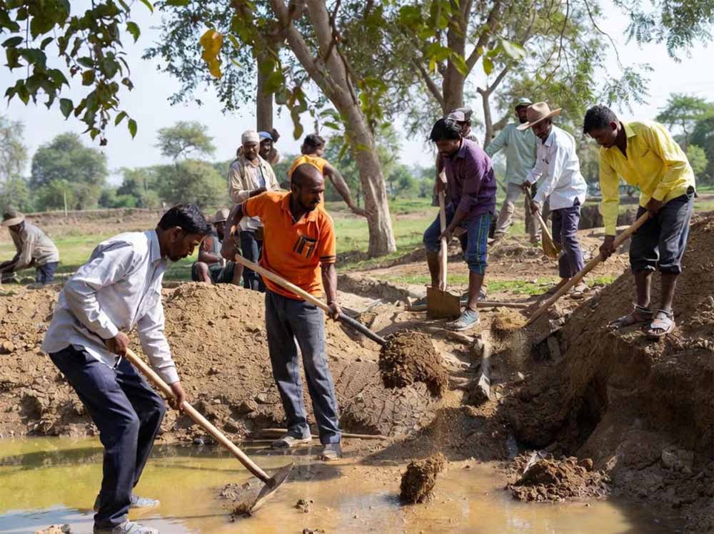 ग्रामीण रोजगार को बड़ी सौगात: ‘जी राम जी’ विधेयक बना कानून, अब 125 दिन मिलेगा काम