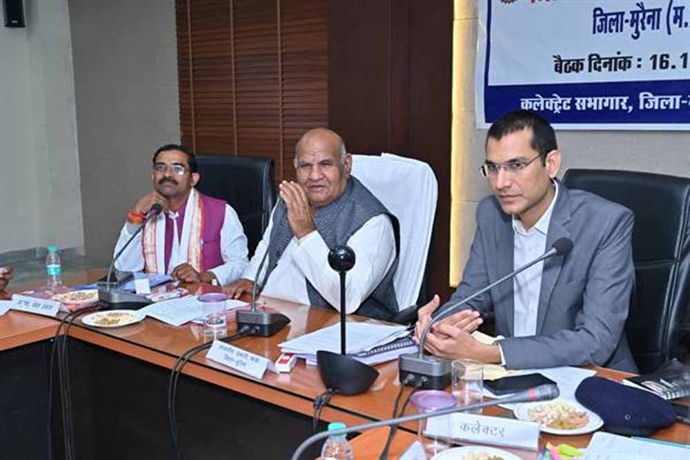 मंत्री वर्मा ने कहा- जिले के विकास में जनप्रतिनिधियों, प्रशासन एवं समाज के विशिष्टजनों के अनुभव अहम