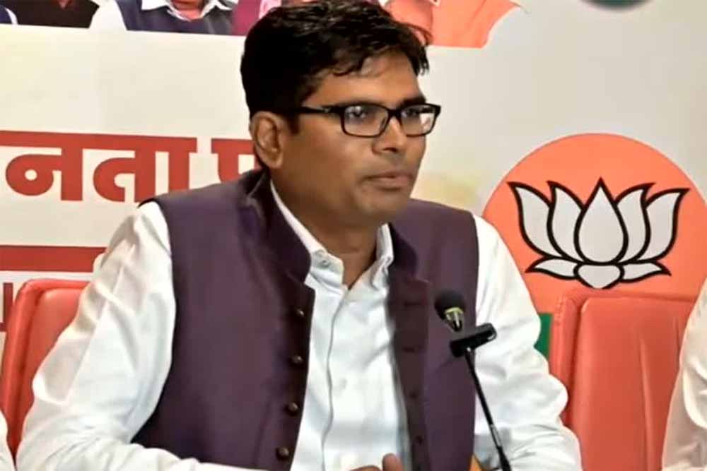 आवास, पर्यावरण और आजीविका पर फोकस, दो साल में छत्तीसगढ़ के उज्ज्वल भविष्य की आधारशिला रखी : ओपी चौधरी