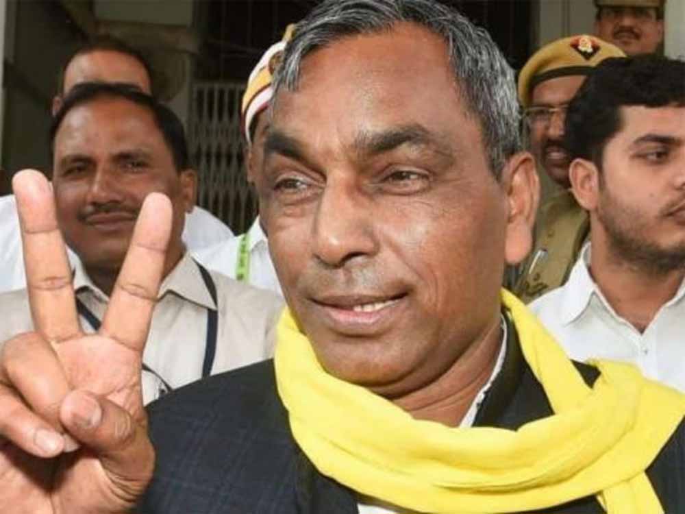 सपा की सियासत पर ओपी राजभर का हमला— यादव और मुस्लिमों तक सिमटी पार्टी