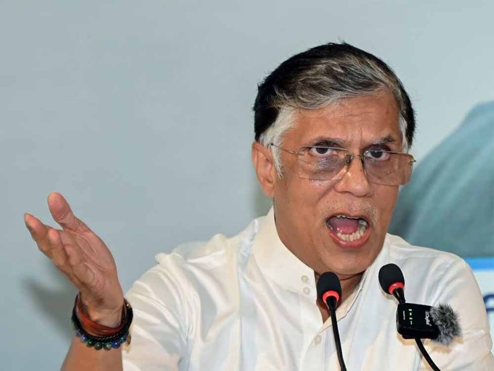 ‘रिमोट अमित शाह के पास ही रहेगा’— नितिन नबीन को भाजपा अध्यक्ष बनाए जाने पर कांग्रेस का कटाक्ष