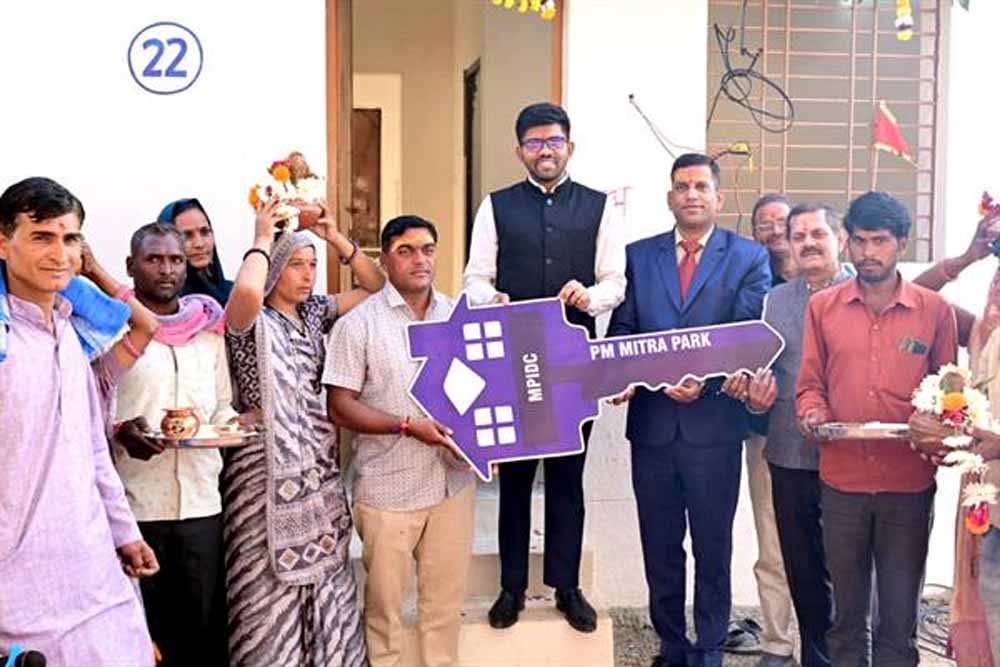 मुख्यमंत्री डॉ. यादव के नेतृत्व में समग्र औद्योगिक विकास की ओर बढ़ता मध्यप्रदेश