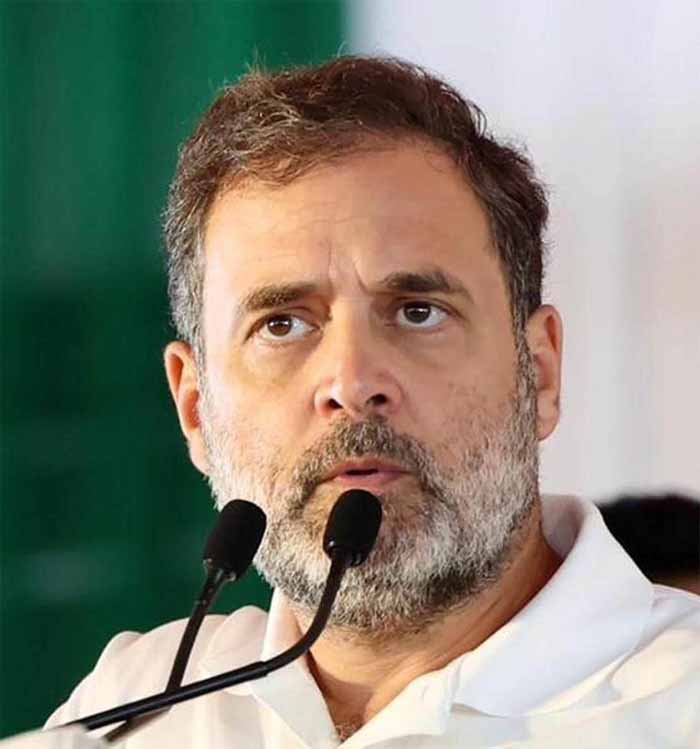 चुनाव आयोग पर राहुल गांधी का हमला, बोले— सत्य की लड़ाई में भाजपा का साथ दे रहा है आयोग