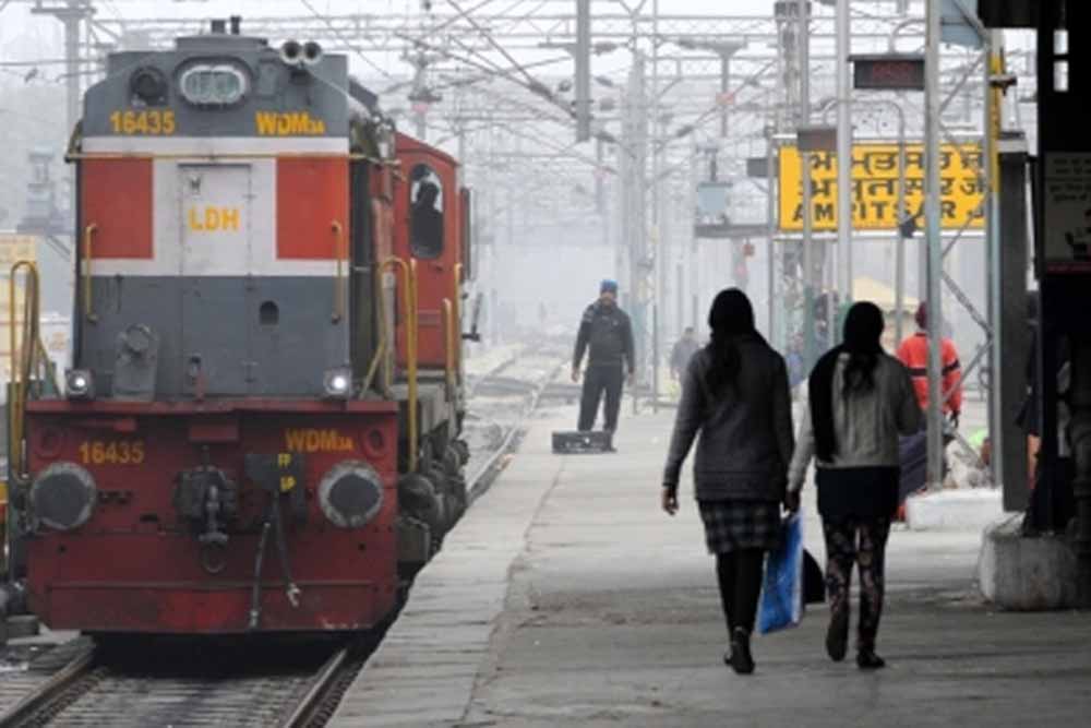 तत्काल टिकट बुकिंग आसान होगी! रेलवे ने 3 करोड़ से ज्यादा फर्जी आईडी बंद कीं