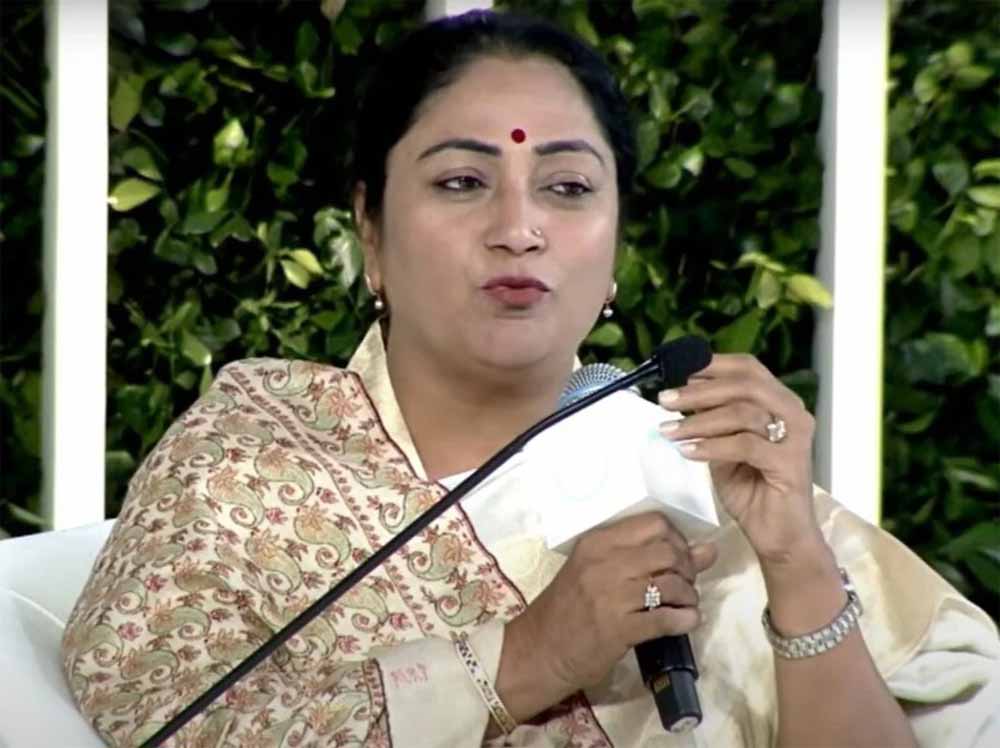 HTLS मंच से रेखा गुप्ता का संदेश: प्रदूषण पर तेजी से हो रहा काम, समाधान भी जल्द