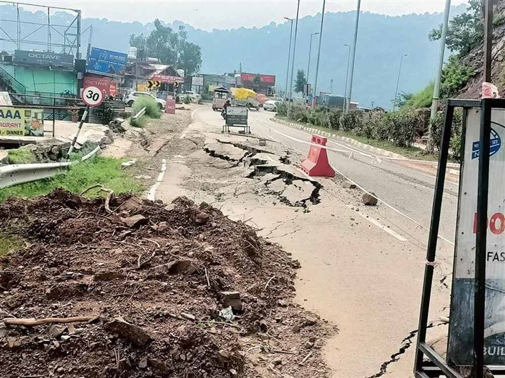 सोलन नगर प्रशासन का बड़ा फैसला: 100 गलियों-सड़कों को सार्वजनिक मार्ग का दर्जा, 30 दिन में दर्ज कराएं आपत्ति