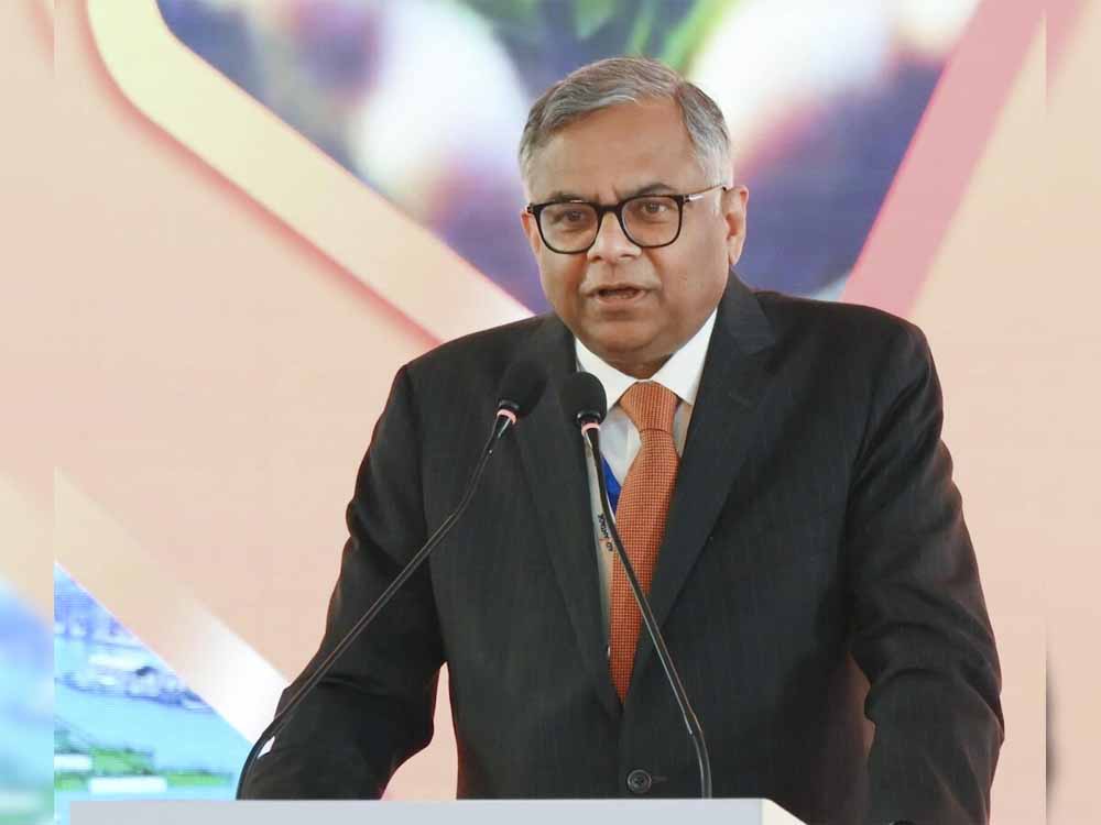 टाटा समूह के चेयरपर्सन ने मुख्यमंत्री के सामने यूपी में समूह की होटल श्रृखंला के विस्तार का प्रस्ताव