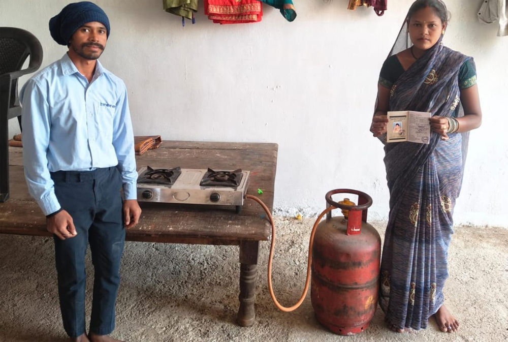 उज्ज्वला योजना ने बदली द्रोपदी यादव की रसोई और जिंदगी