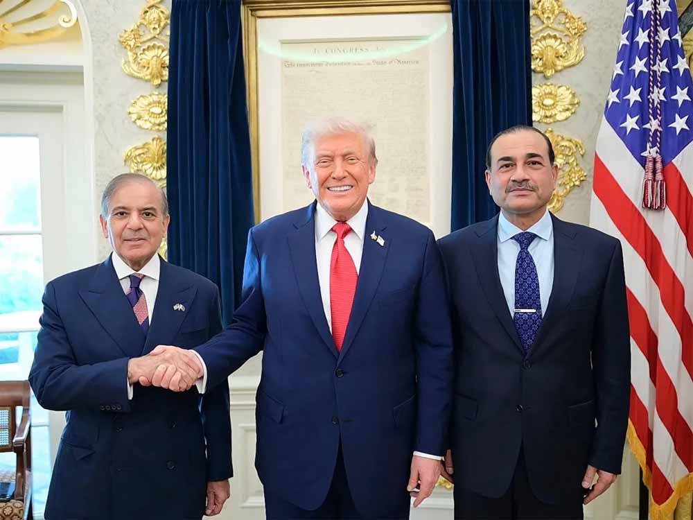 गाजा प्लान पर पाकिस्तान की बड़ी चाल, आर्मी चीफ मुनीर ने US से साधा संपर्क; जानिए पूरा रणनीतिक खाका