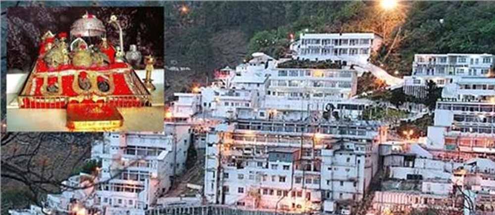 नववर्ष पर माता वैष्णो देवी यात्रा: श्रद्धालुओं की सुरक्षा के लिए प्रशासन ने कसी कमर