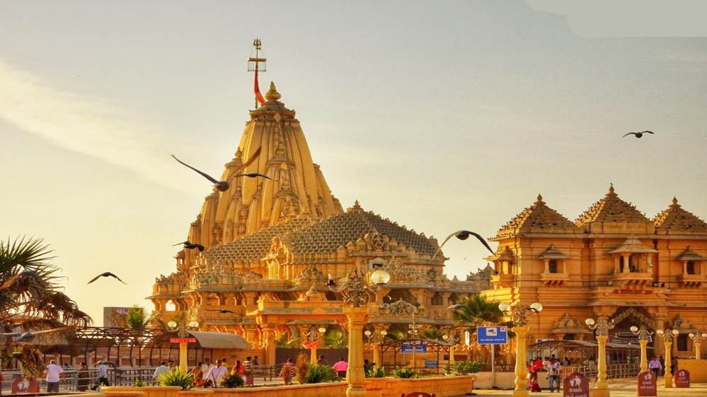 सुधांशु त्रिवेदी का खुलासा, जवाहरलाल नेहरू ने सोमनाथ मंदिर पुनर्निर्माण पर दिखाया था असहमति