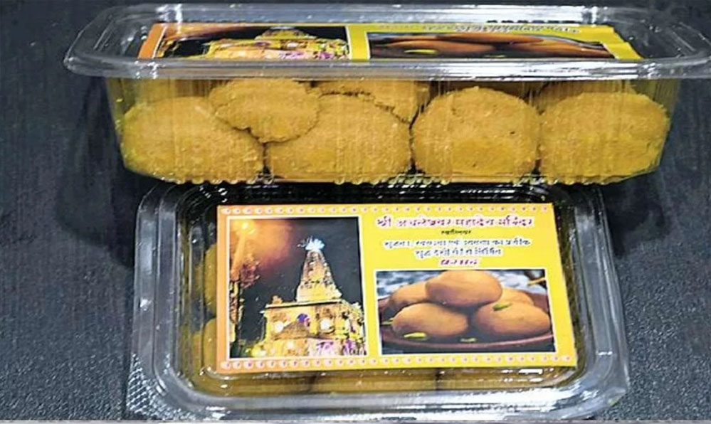 महाकाल मंदिर में श्रद्धालुओं ने खरीदी तीन करोड़ की लड्डू, 12 दिन में 573 क्विंटल बेसन लड्डू की बिक्री