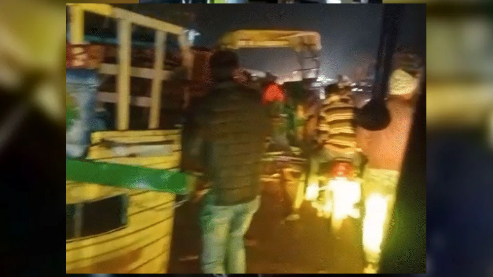 मकर संक्रांति पर नर्मदा स्नान की इच्छा हुई अधूरी, हादसे में पिता, बेटा और दादी की मौत, 5 घर उजड़े