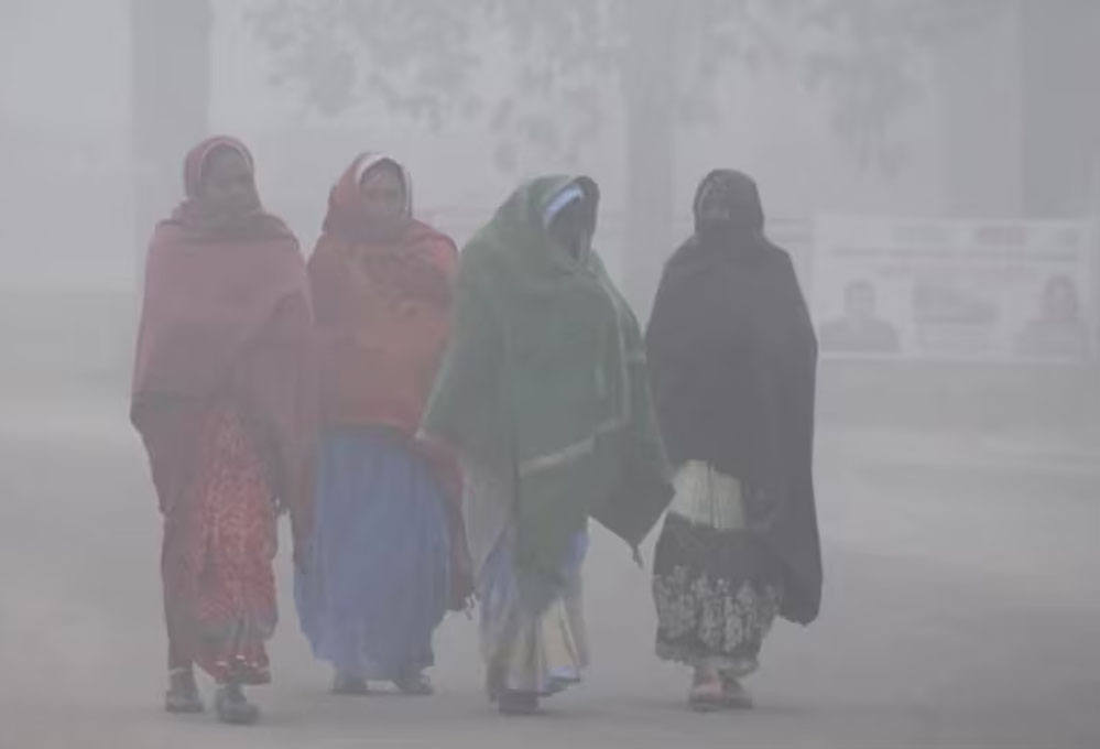 दिल्ली में 20 साल का ठंडा रिकॉर्ड टूटा, जानें आपके राज्य में कब आएगी बारिश और कहां होगी ठिठुरन