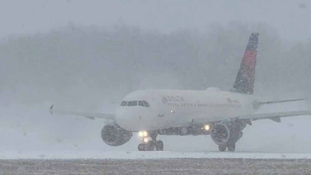 अमेरिका में ‘विंटर स्टॉर्म’ का अलर्ट, Air India ने न्यूयॉर्क और नेवार्क की सभी उड़ानें रद्द की