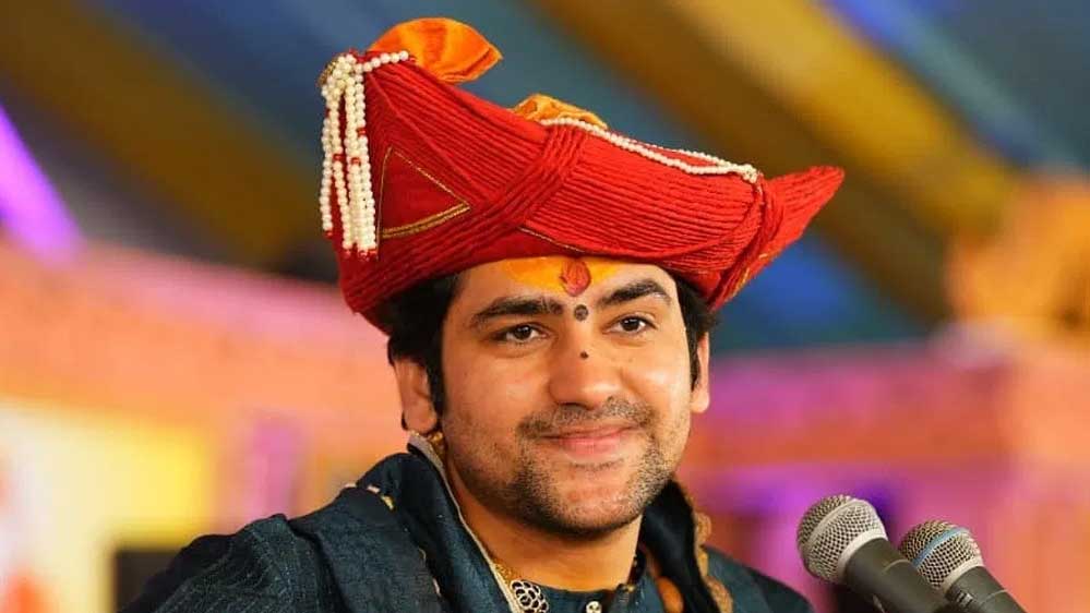 धीरेंद्र शास्त्री ने छतरपुर में आरएसएस को लेकर कहा- ‘अगर RSS न होता तो इतने हिंदू भी न बचते’