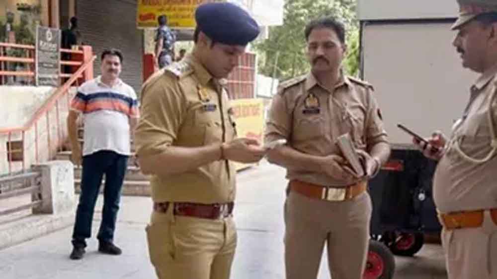 मोबाइल बना राज़ों का पिटारा: रूसी सीरियल किलर के फोन में 100+ महिलाओं की फोटोज