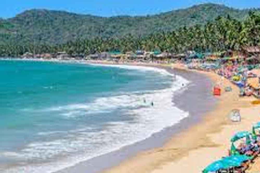 कंपकंपाती ठंड से बचें, इन गर्म और खूबसूरत जगहों पर जनवरी-फरवरी में करें ट्रिप