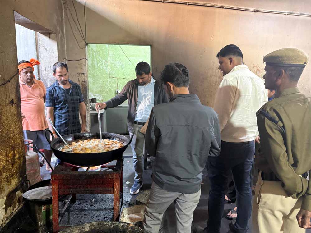 तेल की गुणवत्ता पर कड़ी नजर, खराब खाद्य सामग्री का निस्तारण