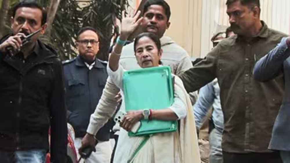 SC की सख्त टिप्पणी: ममता बनाम ED मामले में हाई कोर्ट पर ‘जंतर-मंतर’ जैसी राजनीति का आरोप क्यों?