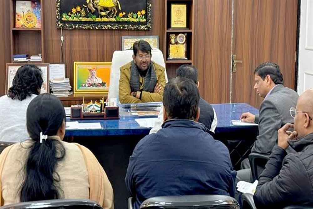 अंबेडकर कामधेनु योजना एवं स्वावलंबी गोशाला निवास नीति-2025 का प्रभावी रूप से संचालन सुनिश्चित करें : राज्यमंत्री