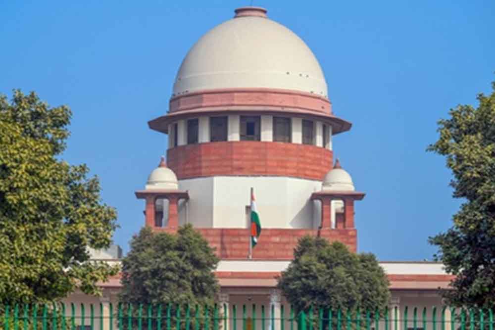 याचिकाकर्ता पर सुप्रीम कोर्ट की कड़ी प्रतिक्रिया, असामान्य तर्क पर उठाए सवाल