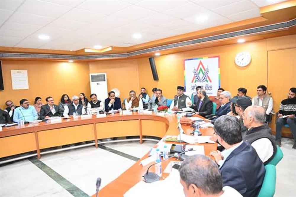 मंत्री विश्वास कैलाश सारंग ने सहकारिता विभाग की समीक्षा बैठक लेकर आगामी कार्ययोजना पर दिए विस्तृत निर्देश