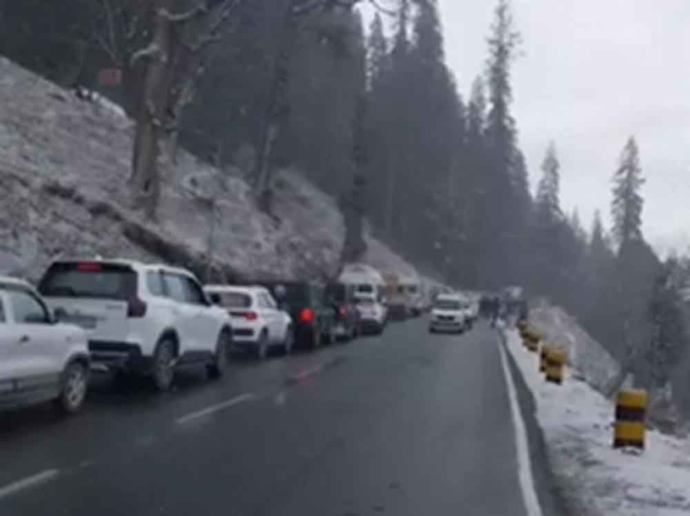 मौसम बदलेगा करवट: हिमाचल में आज रात से पश्चिमी विक्षोभ का असर, ऊंचाई वाले इलाकों में हिमपात संभव